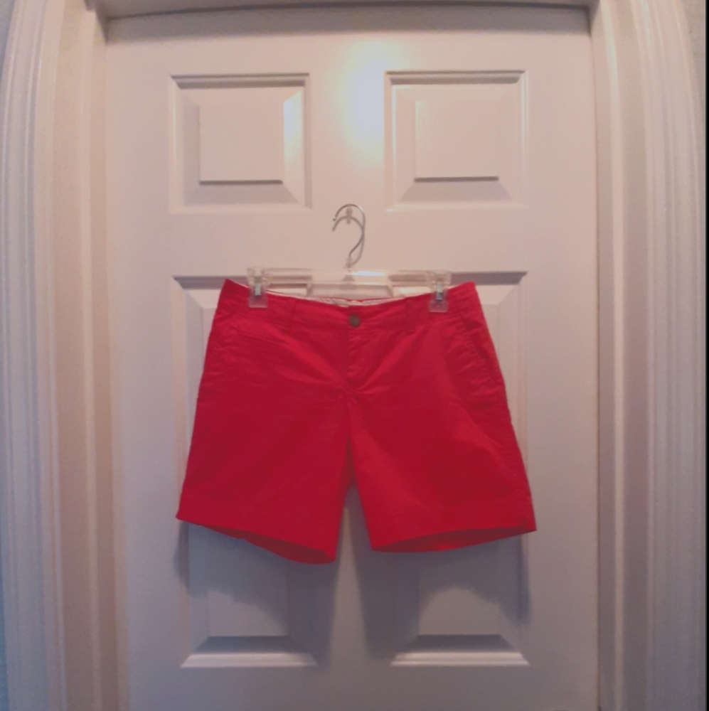 Old Navy Perfect 7" Short Ruby Pink
